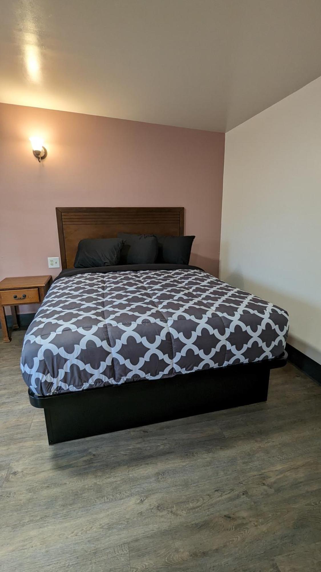 Portland Value Inn Экстерьер фото